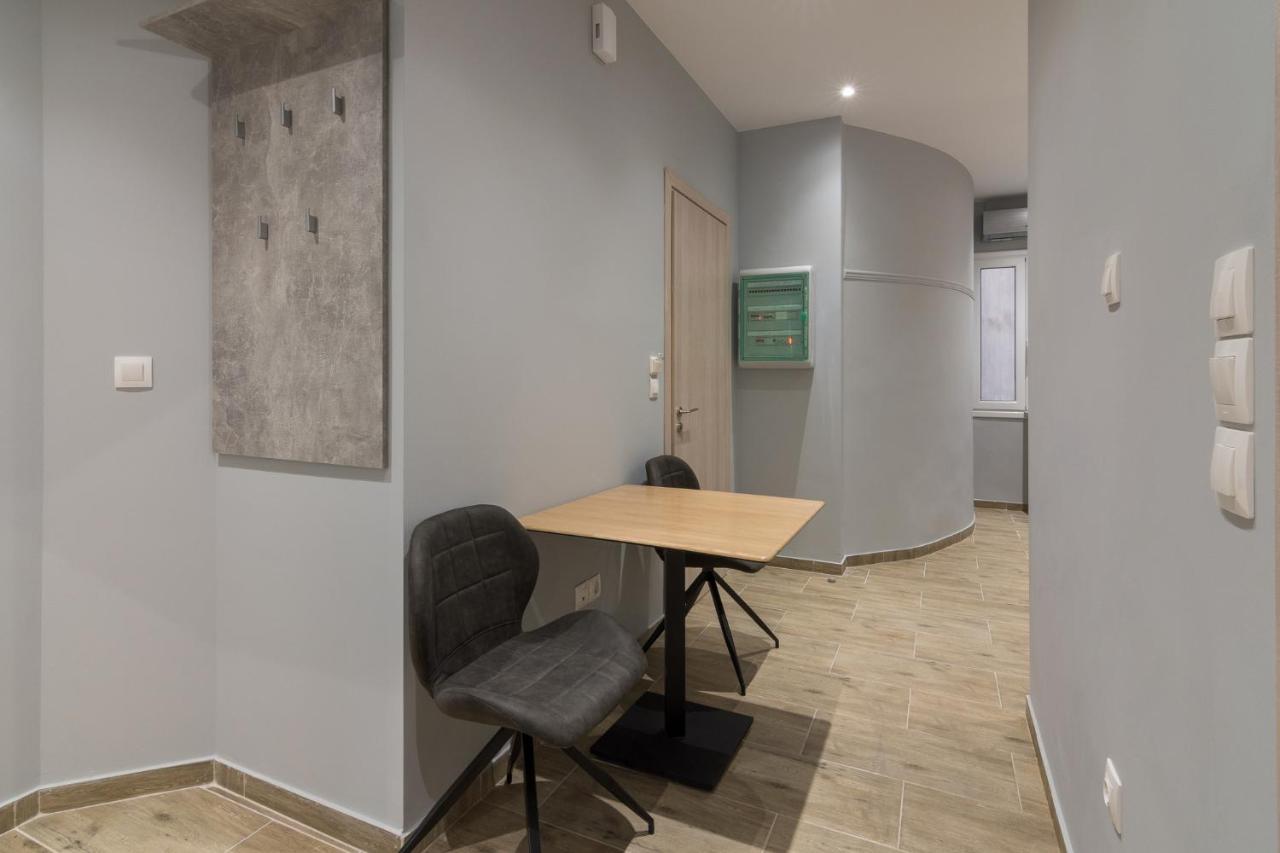 Great Located Apartment For 4Ppl #2 أثينا المظهر الخارجي الصورة