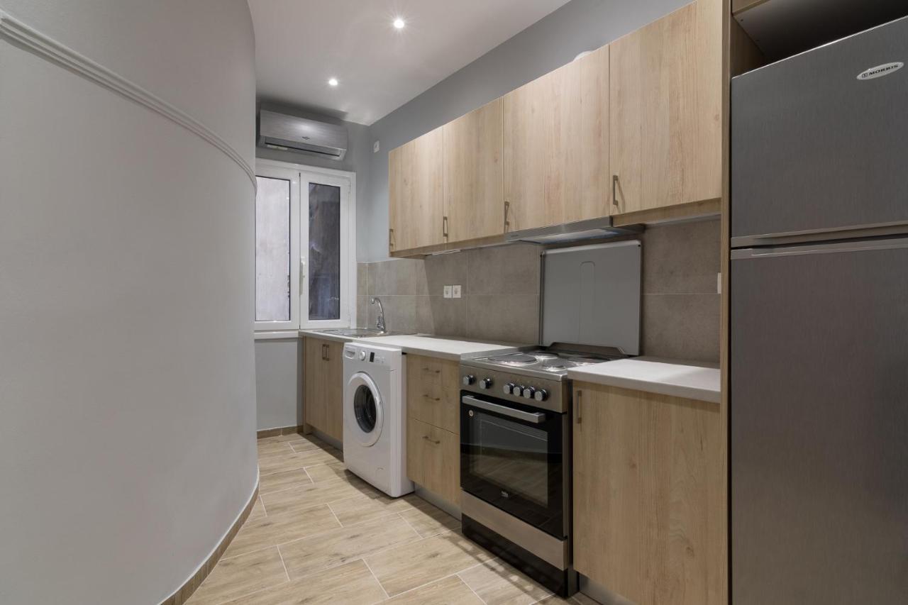 Great Located Apartment For 4Ppl #2 أثينا المظهر الخارجي الصورة